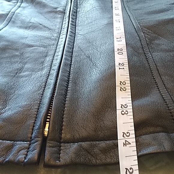 Wilsons leather coat. Thinsulate ultra. - Picture 16 of 16